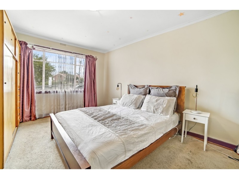 337 Brooker Highway, Lutana TAS 7009