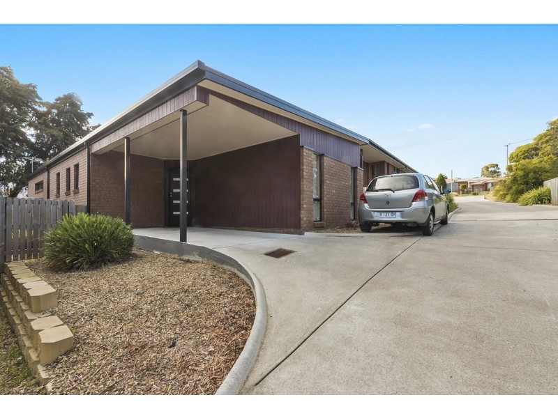 2-5/137 Redwood Road, Kingston TAS 7050
