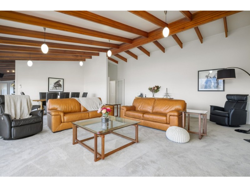 1/75 Lindhill Avenue, Geilston Bay TAS 7015