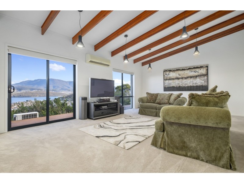 1/75 Lindhill Avenue, Geilston Bay TAS 7015