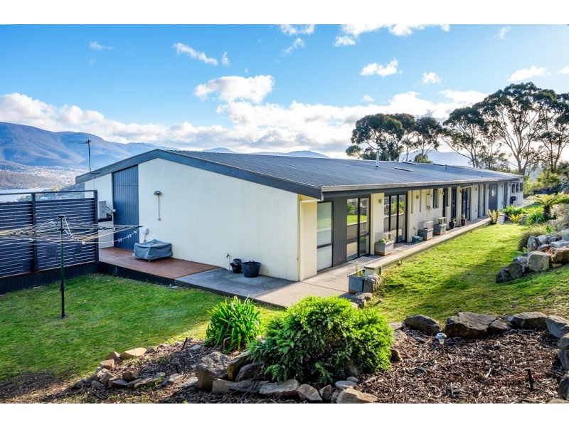 1/75 Lindhill Avenue, Geilston Bay TAS 7015