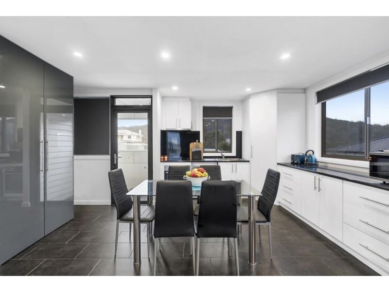 12 Corranga Drive, Chigwell TAS 7011