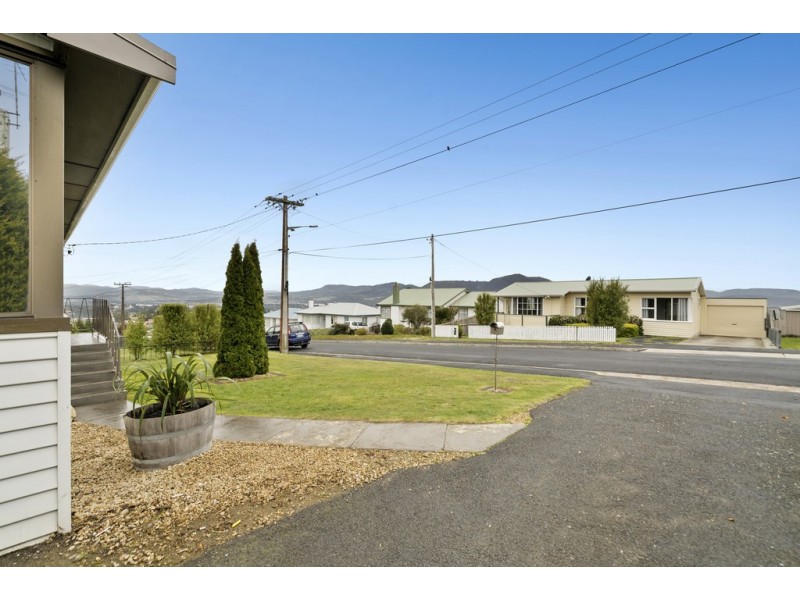 12 Corranga Drive, Chigwell TAS 7011