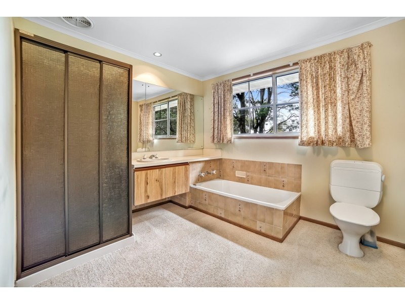 27 Grays Road, Fern Tree TAS 7054