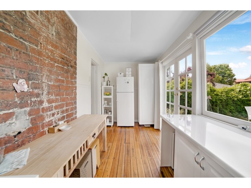 1/23 Randall Street, Sandy Bay TAS 7005