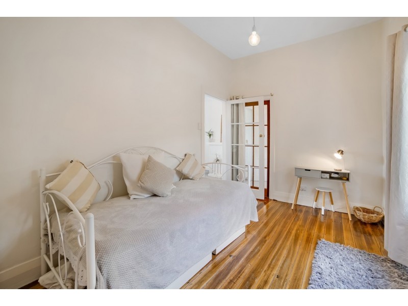 1/23 Randall Street, Sandy Bay TAS 7005