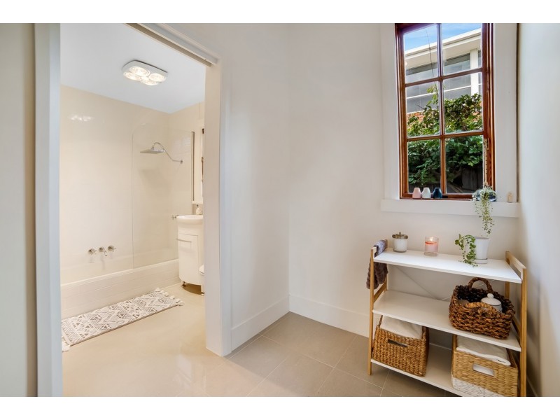 1/23 Randall Street, Sandy Bay TAS 7005