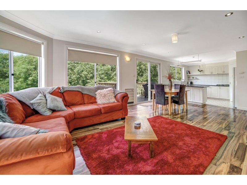 71 Ruth Drive, Lenah Valley TAS 7008