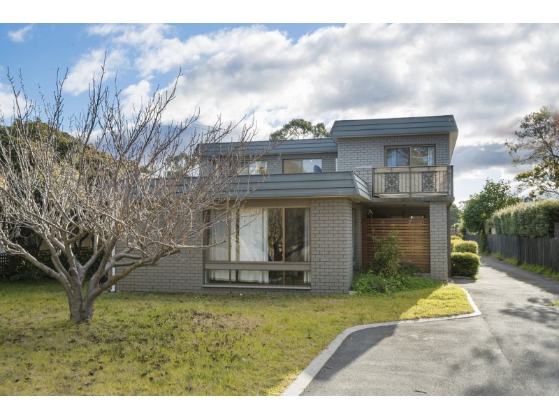1 and 2 / 48 Surf Road, Seven Mile Beach TAS 7170