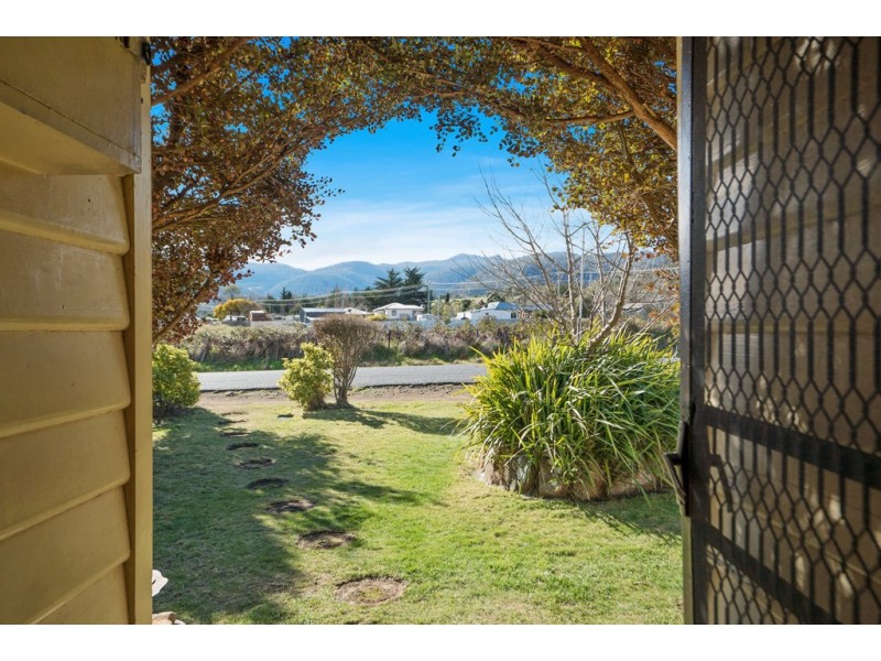 186 Lawitta Road, New Norfolk TAS 7140