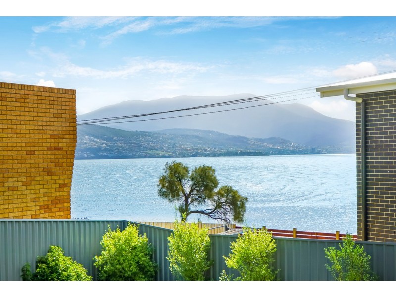 38 Trevassa Crescent, Tranmere TAS 7018