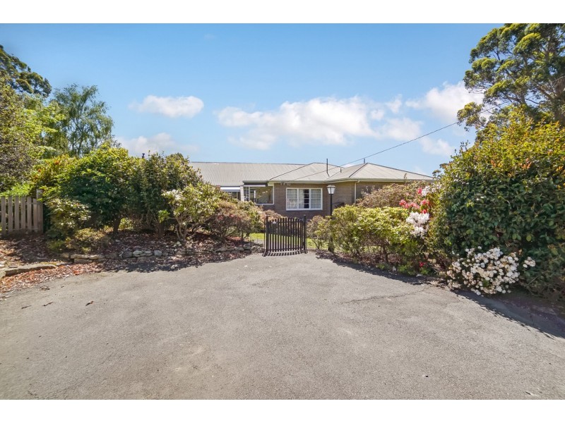 16 Bracken Lane, Fern Tree TAS 7054