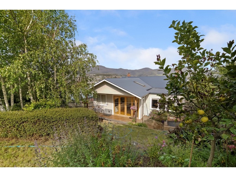 37 Wattle Avenue, Lutana TAS 7009