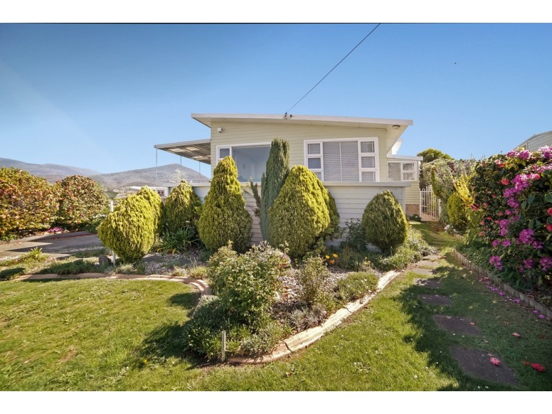 4 Tamara Court, Berriedale TAS 7011