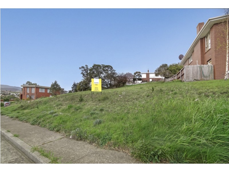 18 Gale Street, Glenorchy TAS 7010