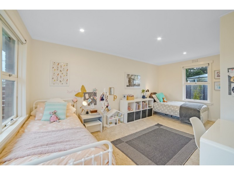 1 Phoenix Street, Howrah TAS 7018