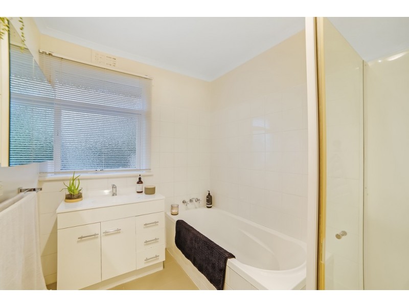 1 Phoenix Street, Howrah TAS 7018