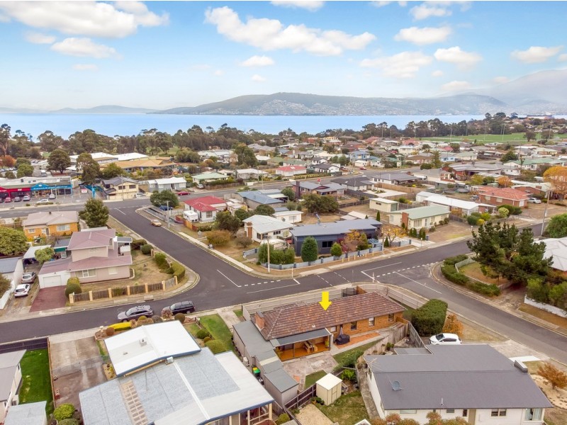 1 Phoenix Street, Howrah TAS 7018
