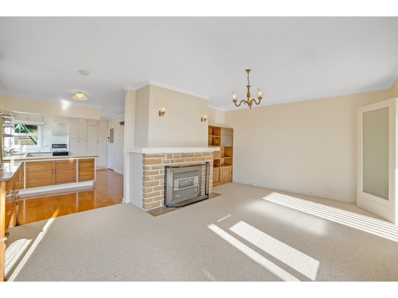 26 Ogilvie Street, Mount Stuart TAS 7000