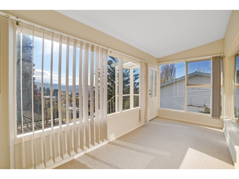 26 Ogilvie Street, Mount Stuart TAS 7000