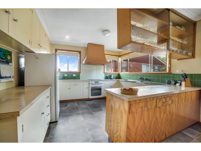 10 Bealey Avenue, Lenah Valley TAS 7008