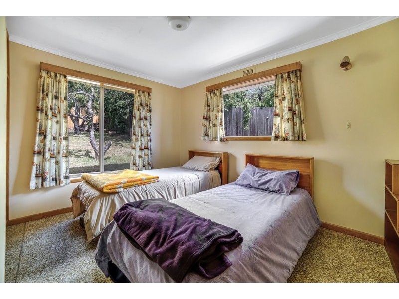 10 Bealey Avenue, Lenah Valley TAS 7008