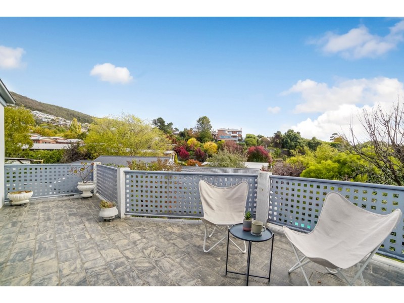 1/7 Wayne Avenue, Sandy Bay TAS 7005