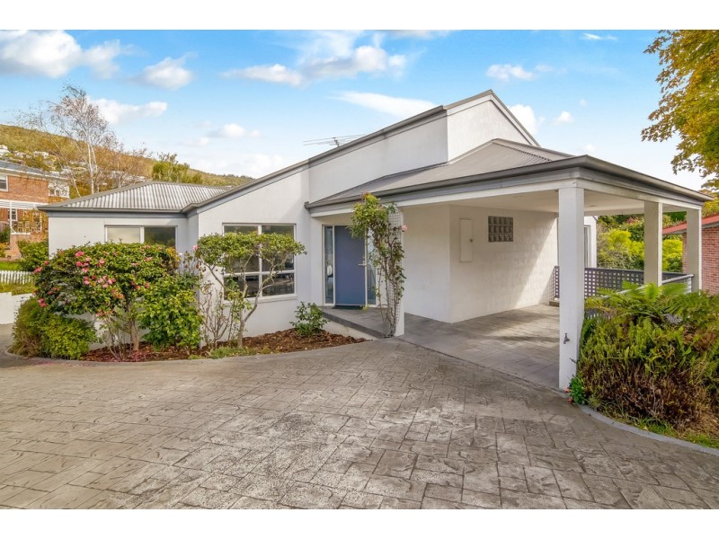 1/7 Wayne Avenue, Sandy Bay TAS 7005