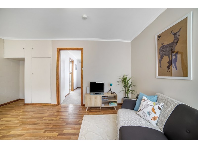 1/2 Nelis Court, Lutana TAS 7009