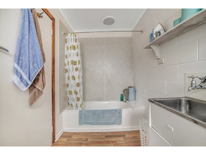 1/2 Nelis Court, Lutana TAS 7009