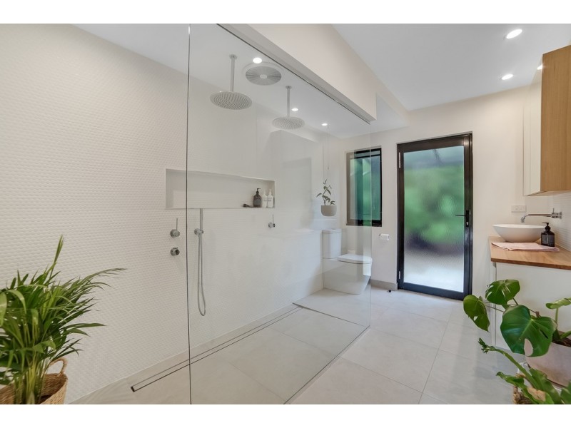 432 Clifton Beach Road, Clifton Beach TAS 7020