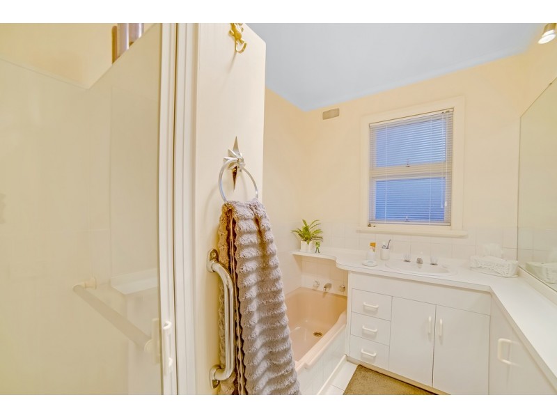 4 Canning Court, Mount Stuart TAS 7000