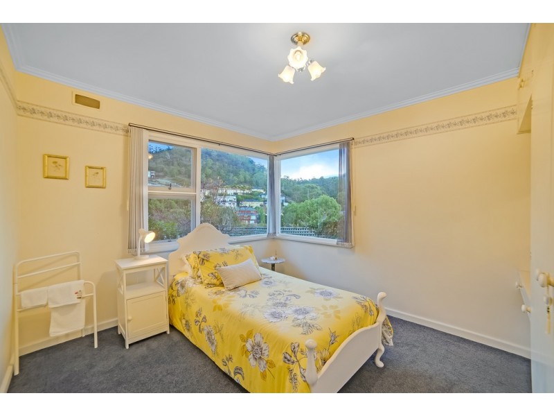 4 Canning Court, Mount Stuart TAS 7000