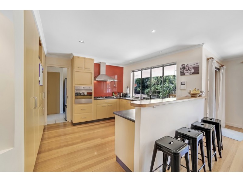3 Selby Place, Lindisfarne TAS 7015