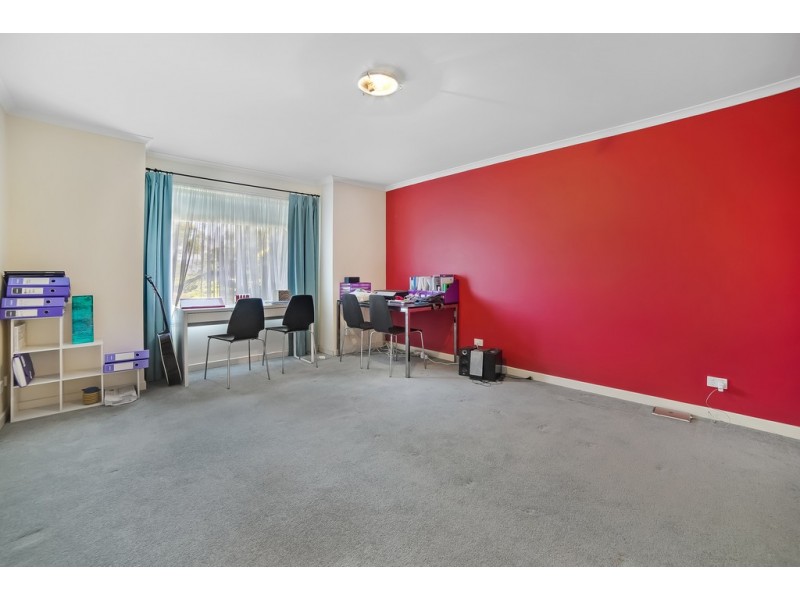 3 Selby Place, Lindisfarne TAS 7015