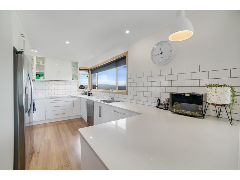 16 Ransley Court, West Moonah TAS 7009