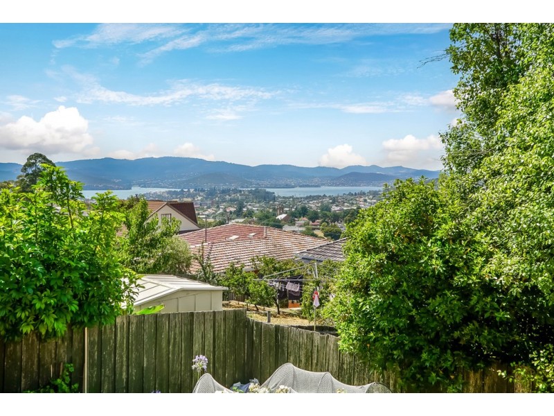 16 Ransley Court, West Moonah TAS 7009