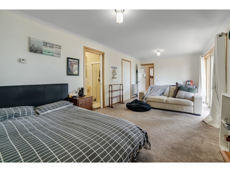 16 Ransley Court, West Moonah TAS 7009