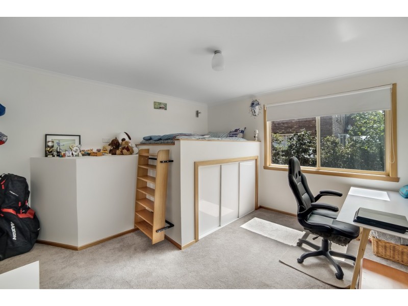 16 Ransley Court, West Moonah TAS 7009