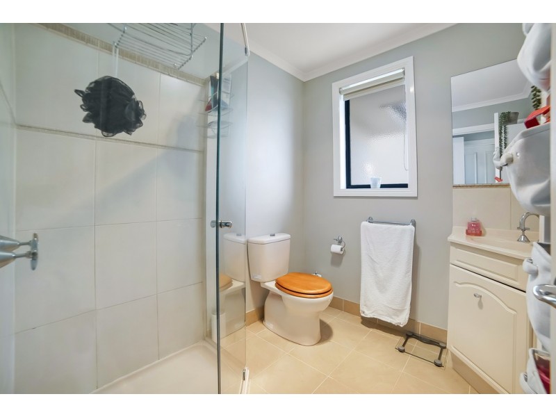 32 Suncoast Drive, Blackmans Bay TAS 7052