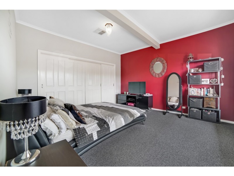 32 Suncoast Drive, Blackmans Bay TAS 7052