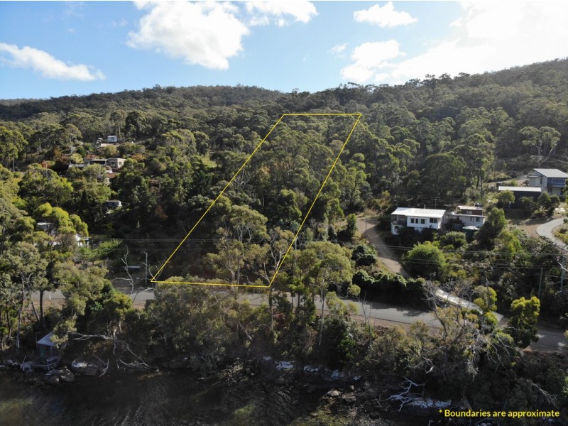 44 Old Jetty Road, Eaglehawk Neck TAS 7179