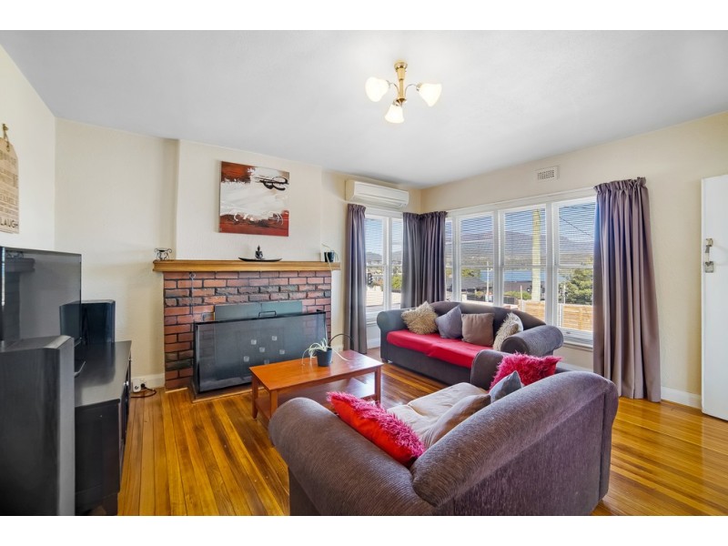 48 East Derwent Highway, Rose Bay TAS 7015