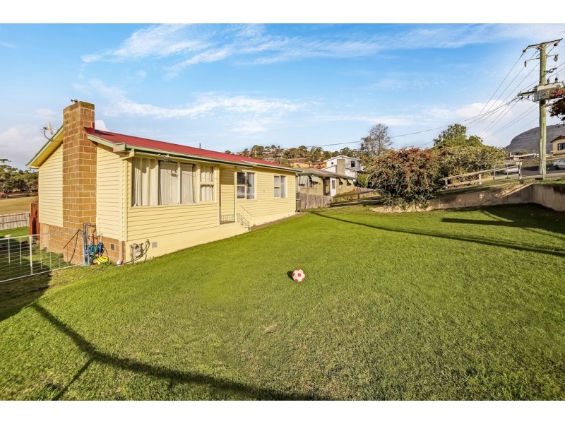 47 Hudson Crescent, Glenorchy TAS 7010