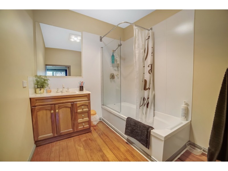 106 Ashbolt Crescent, Lutana TAS 7009