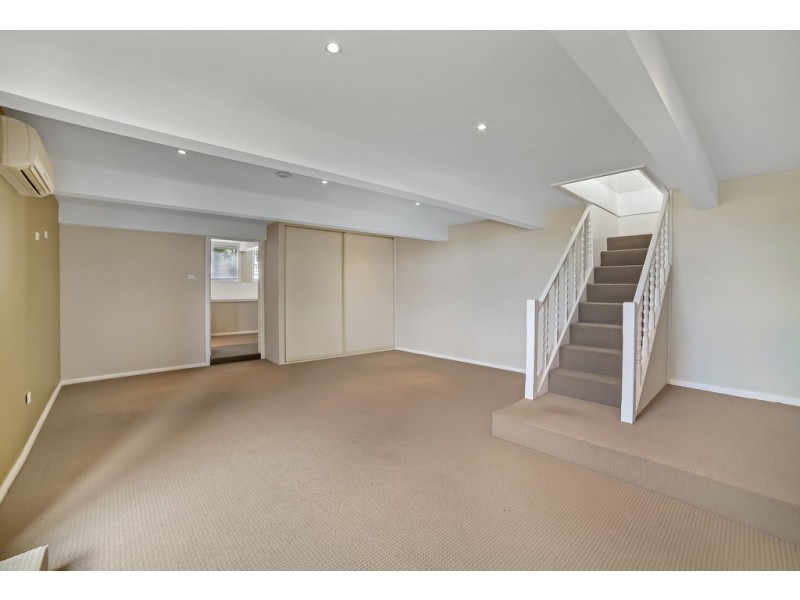 11 England Avenue, Montrose TAS 7010