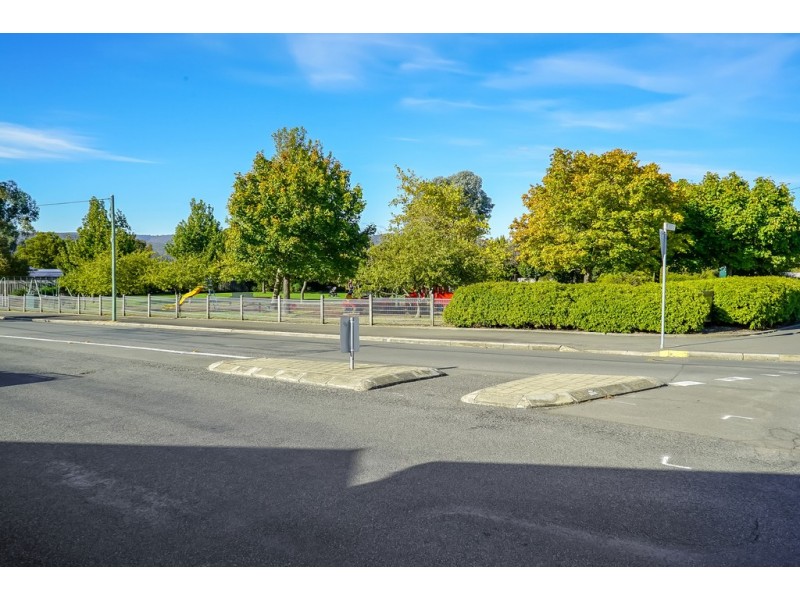 2/55 Carlton Street, New Town TAS 7008