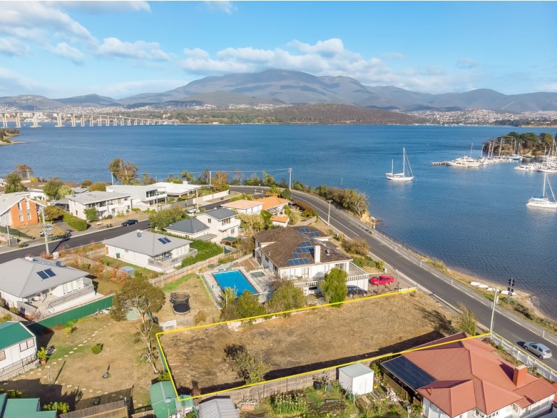 59 Esplanade, Lindisfarne TAS 7015