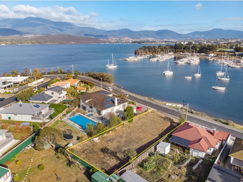59 Esplanade, Lindisfarne TAS 7015