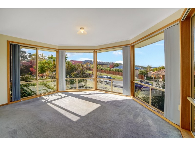 73 Willowbend Road, Kingston TAS 7050